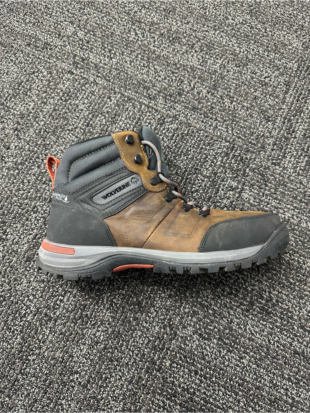 Wolverine Men's Chisel 2 Waterproof Hiking Boot US 11M Only One!!